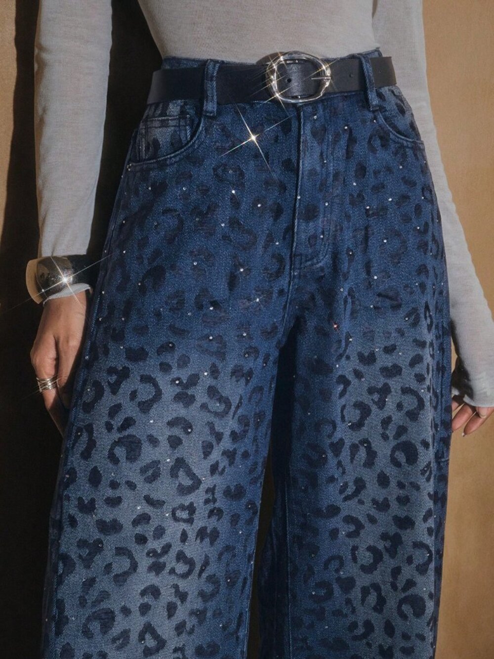 Blue Casual Women's Flocked Rhinestone Denim Straight Leg Pants - Picture 7 of 7